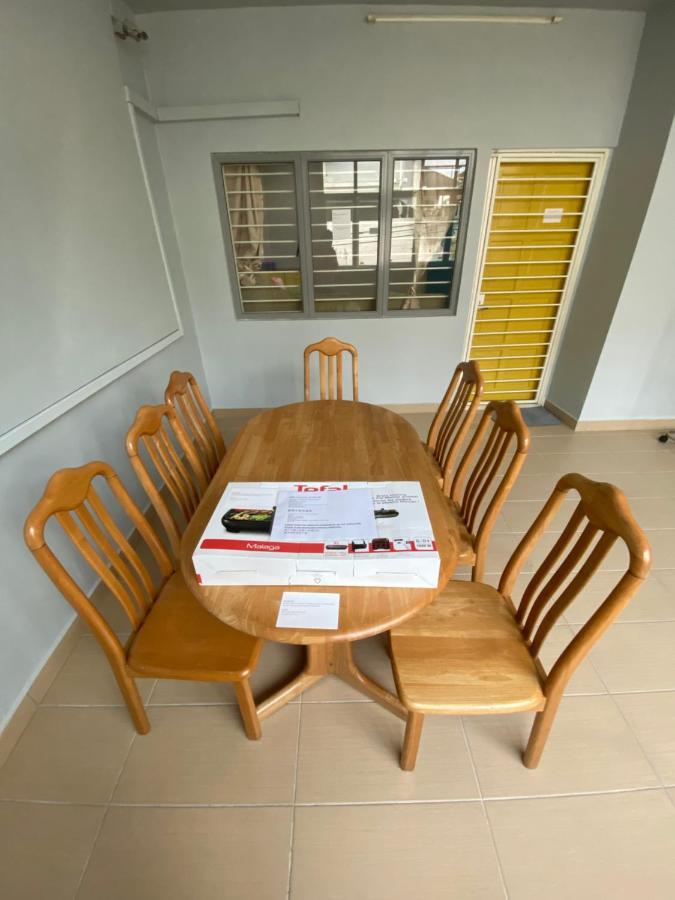 Entire Residential Home•Jia Residences Bkt Serdang沙登温暖的家 スリ・カンバンガン エクステリア 写真