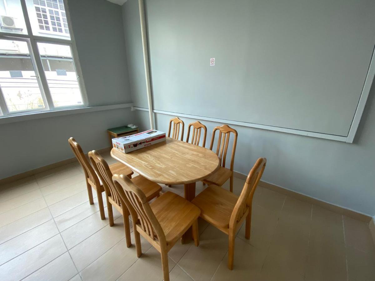 Entire Residential Home•Jia Residences Bkt Serdang沙登温暖的家 スリ・カンバンガン エクステリア 写真
